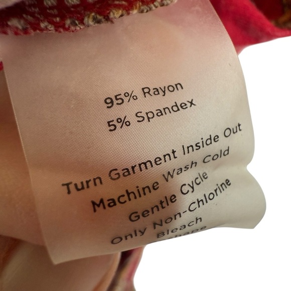 Talbots Women's Petite Red Equestrian Print Draped Neck Blouse S 3/4 Sleeve - Picture 6 of 7